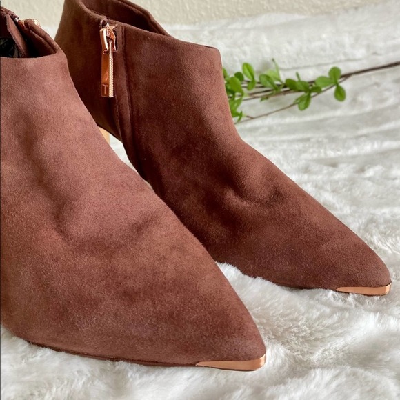 Ted Baker London Leiyla Flat Heel Booties - Picture 5 of 13
